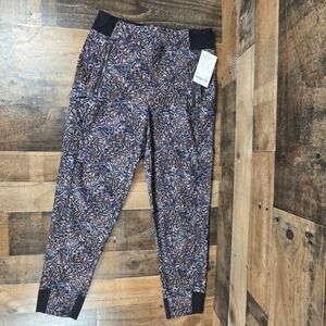 Athleta Trekkie North Jogger Pants Women 6 Kinetic Abstract Print‎ Athletic NWT